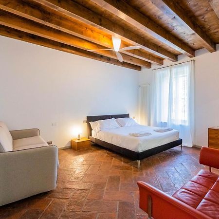 Casa Viola Apartment Bergamo Ngoại thất bức ảnh